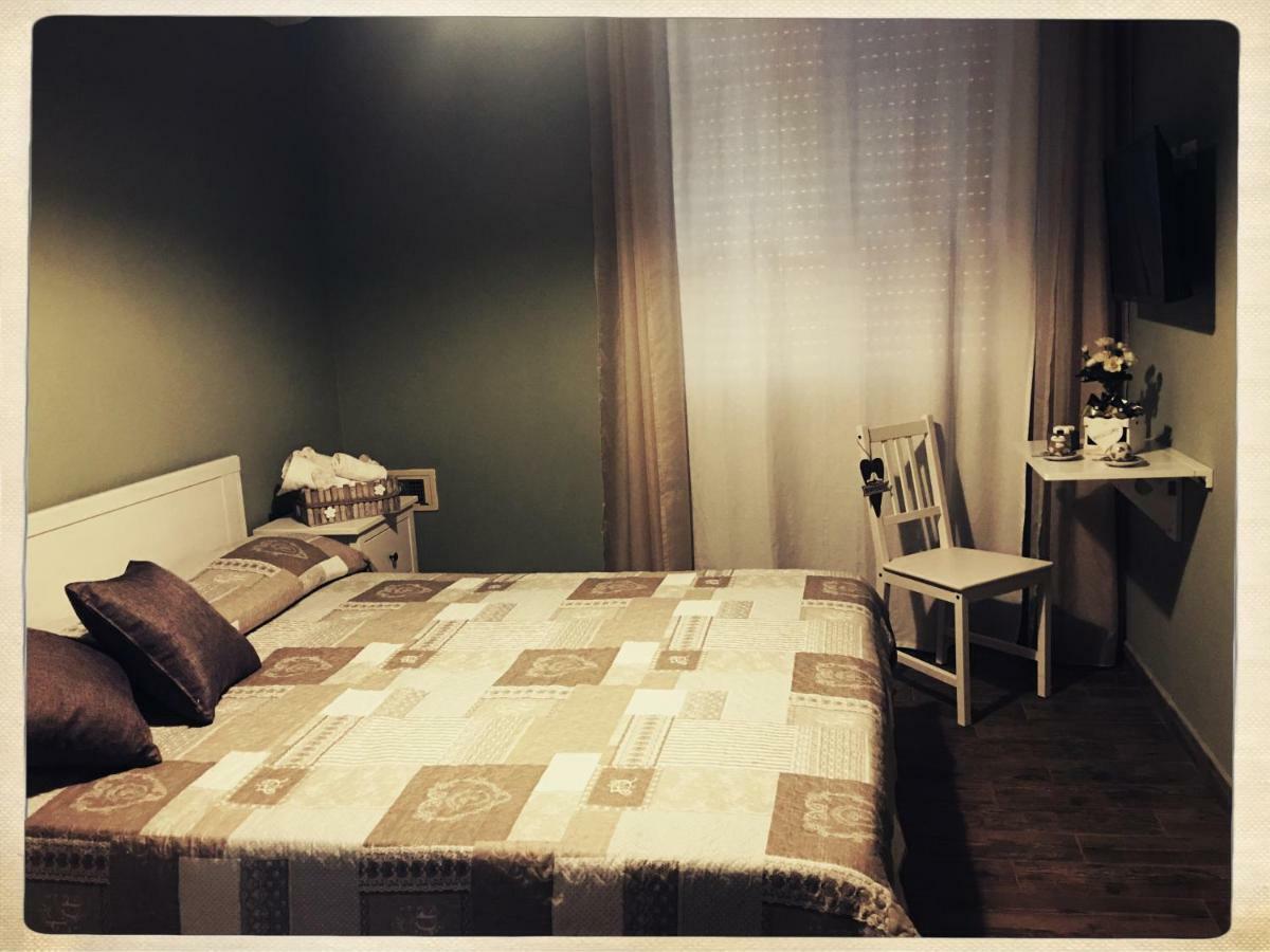 The Hive Stefy'S Apartment Iglesias Bagian luar foto